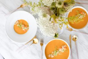 Soupe de carottes nouvelles et gingembre
